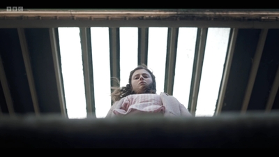 Life_After_Life_S01E02_mkv5319.jpg