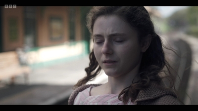 Life_After_Life_S01E02_mkv5330.jpg