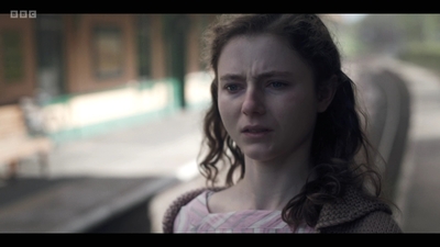 Life_After_Life_S01E02_mkv5337.jpg