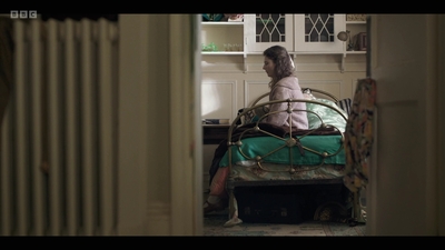 Life_After_Life_S01E02_mkv5381.jpg