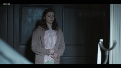 Life_After_Life_S01E02_mkv5500.jpg