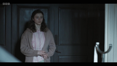 Life_After_Life_S01E02_mkv5503.jpg