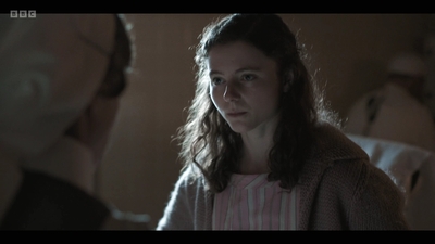 Life_After_Life_S01E02_mkv5516.jpg