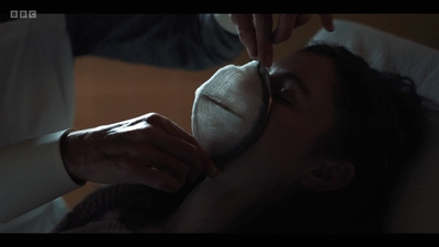 Life_After_Life_S01E02_mkv5572.jpg