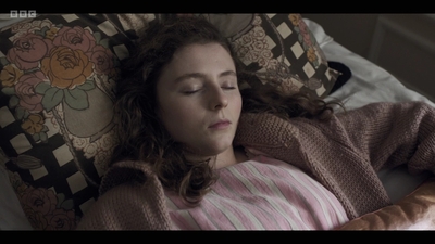 Life_After_Life_S01E02_mkv5618.jpg