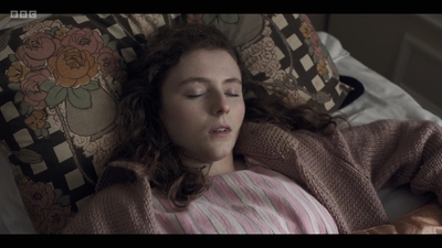 Life_After_Life_S01E02_mkv5621.jpg