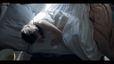 Life_After_Life_S01E02_mkv5671.jpg