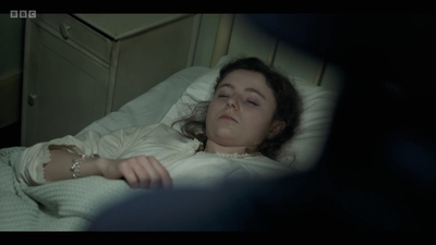 Life_After_Life_S01E02_mkv5776.jpg