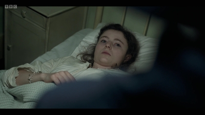 Life_After_Life_S01E02_mkv5783.jpg