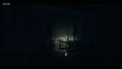 Life_After_Life_S01E02_mkv5874.jpg