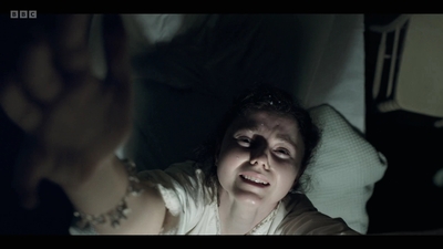 Life_After_Life_S01E02_mkv5892.jpg