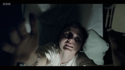 Life_After_Life_S01E02_mkv5893.jpg