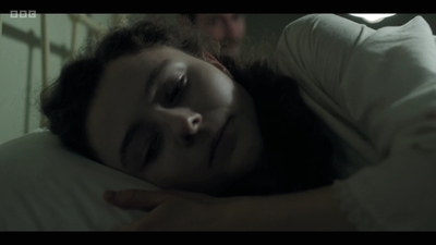 Life_After_Life_S01E02_mkv5912.jpg