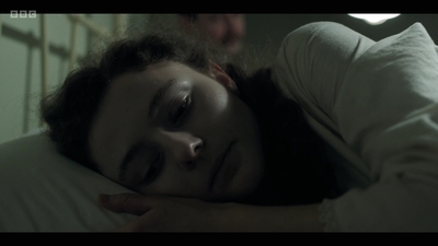 Life_After_Life_S01E02_mkv5913.jpg