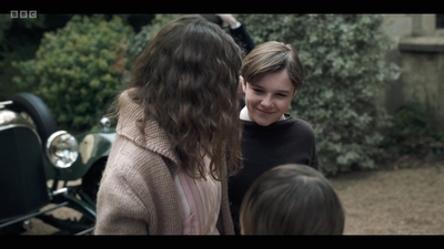 Life_After_Life_S01E02_mkv5969.jpg