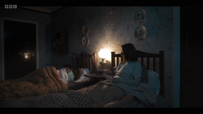 Life_After_Life_S01E02_mkv6074.jpg