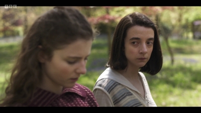 Life_After_Life_S01E02_mkv6139.jpg