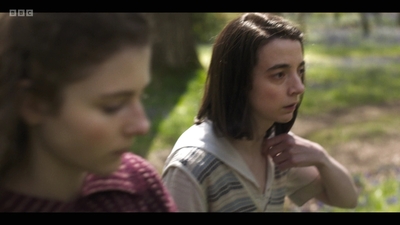 Life_After_Life_S01E02_mkv6148.jpg