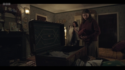 Life_After_Life_S01E02_mkv6154.jpg