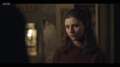 Life_After_Life_S01E02_mkv6197.jpg