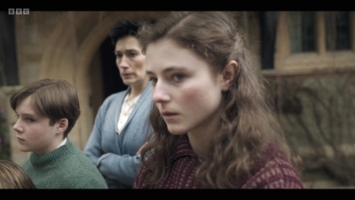 Life_After_Life_S01E02_mkv6252.jpg