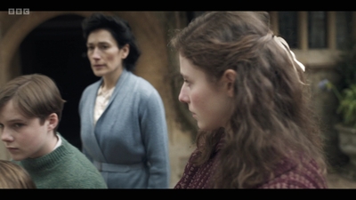 Life_After_Life_S01E02_mkv6260.jpg