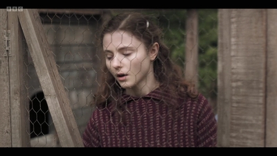 Life_After_Life_S01E02_mkv6291.jpg