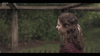 Life_After_Life_S01E02_mkv6295.jpg