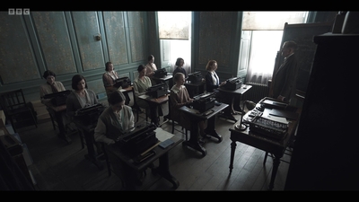 Life_After_Life_S01E02_mkv6342.jpg