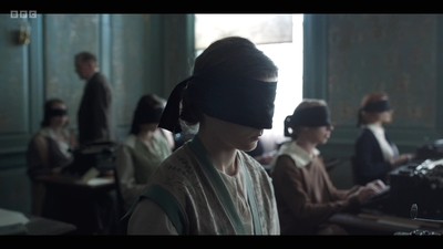 Life_After_Life_S01E02_mkv6370.jpg
