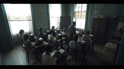 Life_After_Life_S01E02_mkv6383.jpg