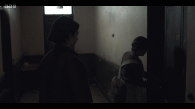 Life_After_Life_S01E02_mkv6412.jpg