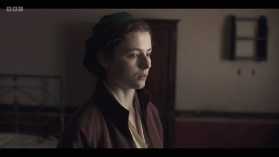 Life_After_Life_S01E02_mkv6423.jpg