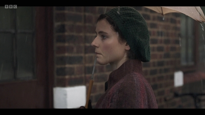 Life_After_Life_S01E02_mkv6454.jpg
