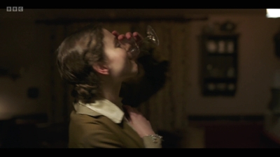 Life_After_Life_S01E02_mkv6491.jpg