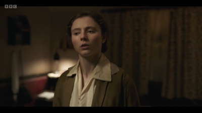 Life_After_Life_S01E02_mkv6515.jpg