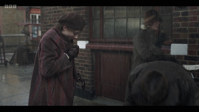 Life_After_Life_S01E02_mkv6536.jpg