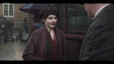Life_After_Life_S01E02_mkv6550.jpg