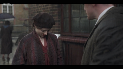 Life_After_Life_S01E02_mkv6553.jpg