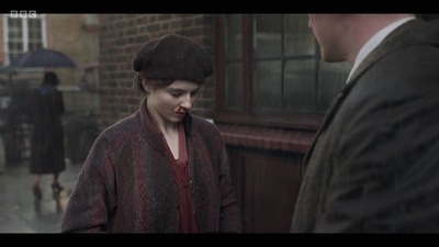 Life_After_Life_S01E02_mkv6554.jpg