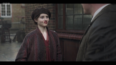 Life_After_Life_S01E02_mkv6562.jpg