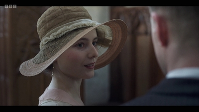 Life_After_Life_S01E02_mkv6586.jpg