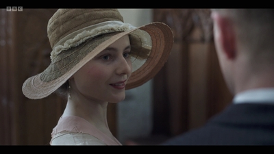 Life_After_Life_S01E02_mkv6614.jpg