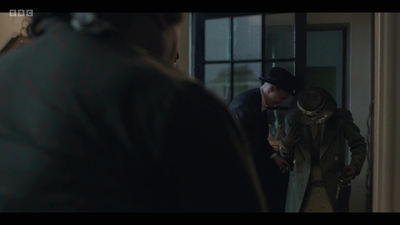 Life_After_Life_S01E03_mkv6802.jpg