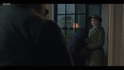 Life_After_Life_S01E03_mkv6804.jpg