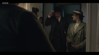 Life_After_Life_S01E03_mkv6809.jpg