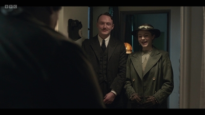 Life_After_Life_S01E03_mkv6814.jpg