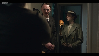 Life_After_Life_S01E03_mkv6829.jpg