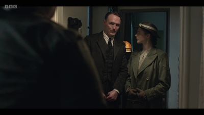 Life_After_Life_S01E03_mkv6830.jpg