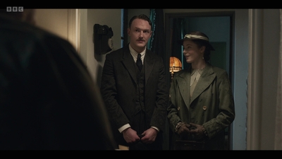 Life_After_Life_S01E03_mkv6850.jpg